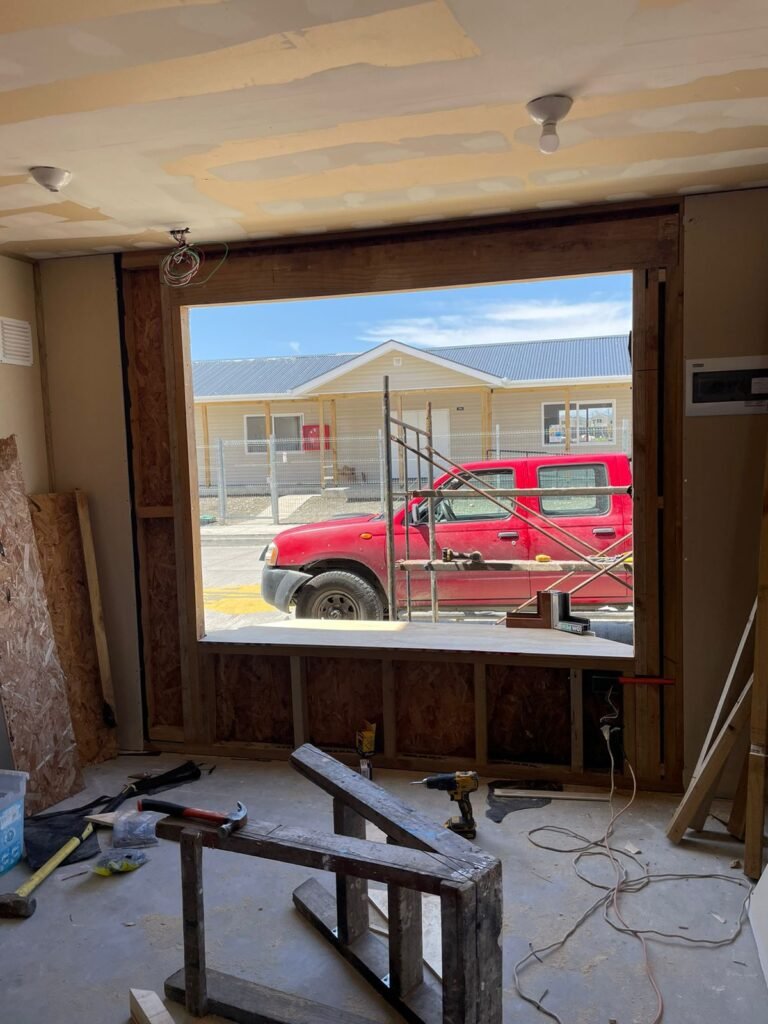 original_e78ce77c3484959240fa028df1be157f